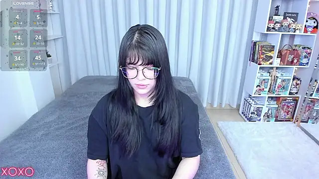 misshoneyxxx online show from 02/10/26, 02:37