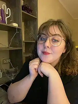 cinnabon  online show from 01/10/25, 03:58