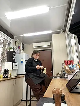 cinnabon  online show from 01/19/25, 10:17