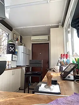 cinnabon  online show from 02/05/25, 11:02