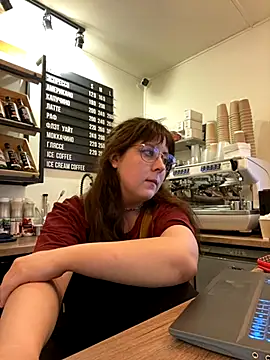 cinnabon  online show from 10/13/25, 01:22