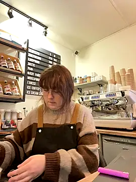 cinnabon  online show from 11/18/25, 11:58