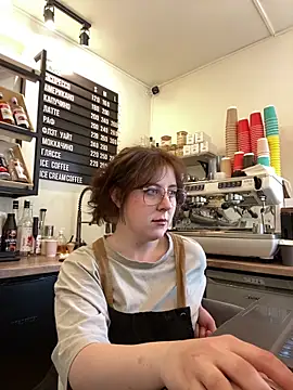 cinnabon  online show from 05/03/26, 08:53