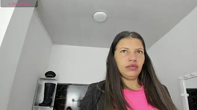 Kathia Armstrong online show from 01/27/25, 01:41