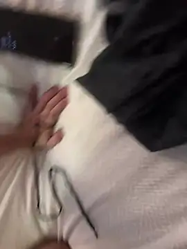 INboy95 online show from 12/06/24, 05:20