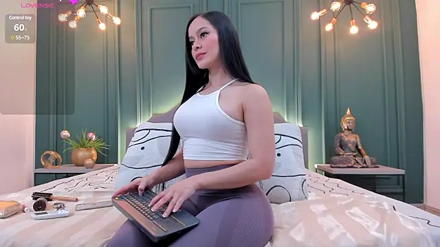 rubyhill 2711 online show from 01/14/25, 02:19