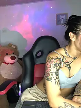 emily 22x online show from 01/07/25, 11:35