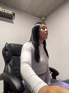 emily 22x online show from 01/24/25, 11:56