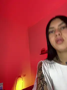 emily 22x online show from 02/09/25, 01:46