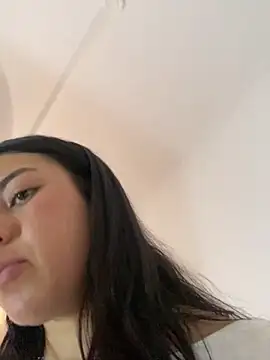 emily 22x online show from 02/09/25, 07:52