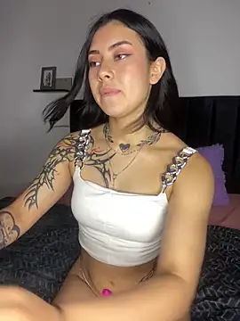 emily 22x online show from 02/15/25, 05:19