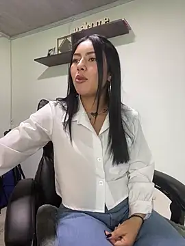 emily 22x online show from 03/17/25, 09:13