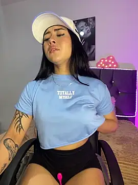 emily 22x online show from 10/12/25, 09:47