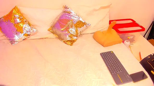 Snapshot of cookplleaser chatting on 12/10/24, 12:38 cookplleaser online show from 12/10/24, 12:38