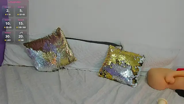 Snapshot of cookplleaser chatting on 12/16/25, 11:37 cookplleaser online show from 12/16/25, 11:37