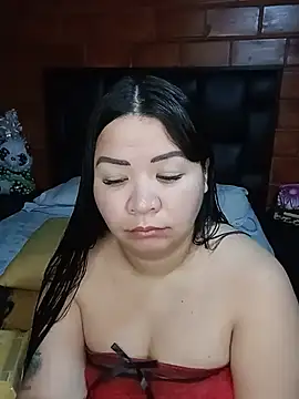 Snapshot of Chantal_lopez chatting on 06/18/26, 09:52 Chantal lopez online show from 06/18/26, 09:52