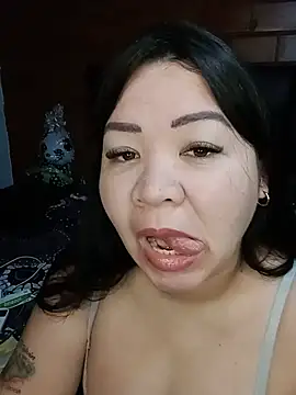 Snapshot of Chantal_lopez chatting on 07/06/26, 02:36 Chantal lopez online show from 07/06/26, 02:36