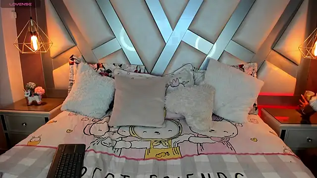 Snapshot of Amber_villalobos_ chatting on 03/07/25, 04:02 Amber villalobos online show from 03/07/25, 04:02