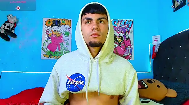 kalivan voinesscu online show from 12/13/24, 01:55