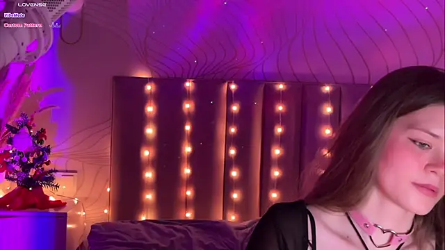 Snapshot of tvoisortangela chatting on 01/18/25, 10:06 tvoisortangela online show from 01/18/25, 10:06