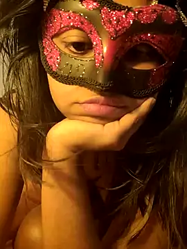 Bella Luna18 online show from 03/07/25, 06:00