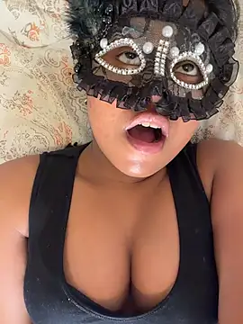 Bella Luna18 online show from 02/12/26, 07:09