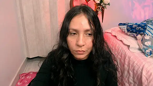 naihroby online show from 07/16/26, 04:07
