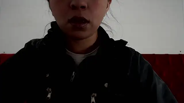 CarolineBrunx online show from 02/05/25, 03:34