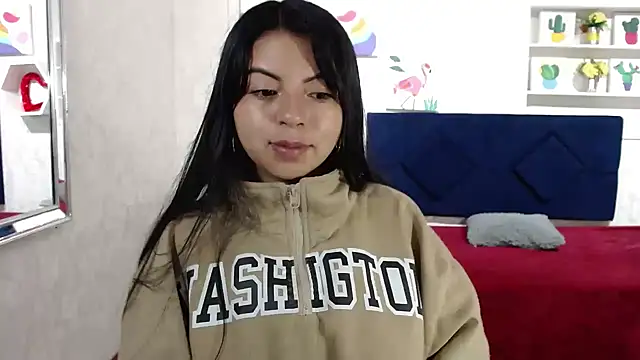 CarolineBrunx online show from 10/31/25, 04:24