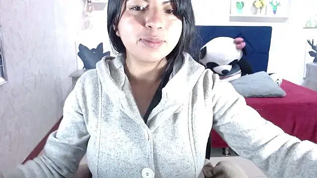 CarolineBrunx online show from 11/21/25, 04:00