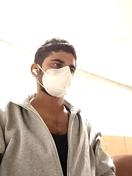 Snapshot of Ishan003 chatting on 12/19/24, 04:57 Ishan003 online show from 12/19/24, 04:57