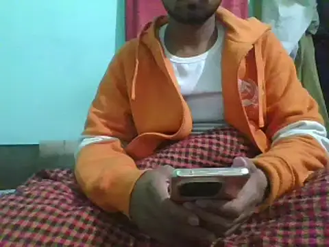 Snapshot of Ishan003 chatting on 01/06/25, 12:46 Ishan003 online show from 01/06/25, 12:46