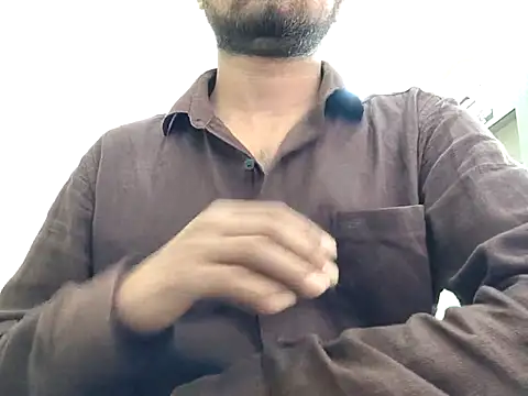 Snapshot of Ishan003 chatting on 09/10/25, 06:02 Ishan003 online show from 09/10/25, 06:02