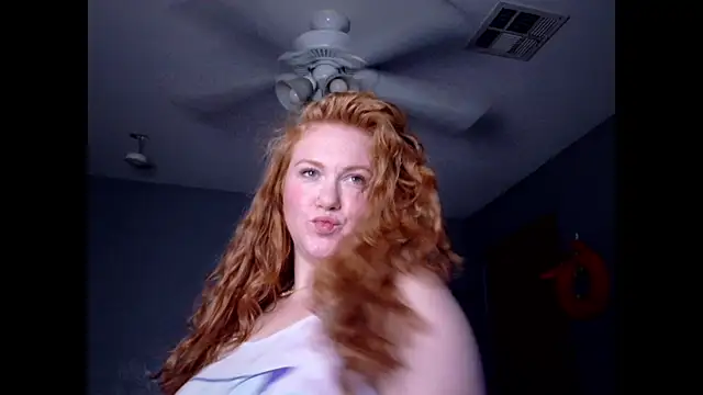 Scarlettredff online show from 10/10/25, 03:05