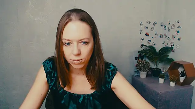 GloriaSi  online show from 11/14/25, 05:39