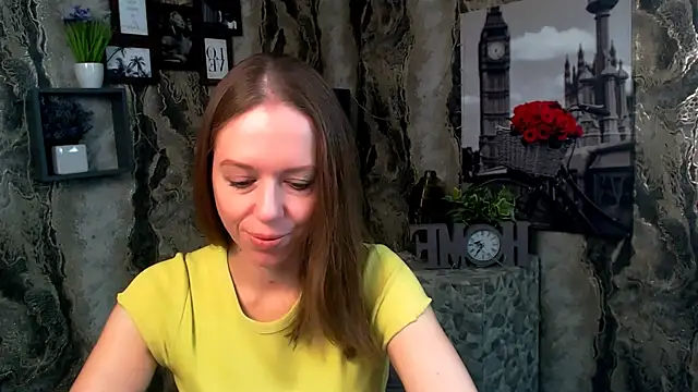 GloriaSi  online show from 11/19/25, 06:02