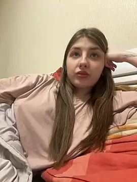 Snapshot of sexyy_girl_ chatting on 11/05/25, 02:28 sexyy girl online show from 11/05/25, 02:28