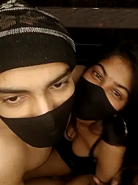 Snapshot of Shalu79 chatting on 01/09/25, 08:33 Shalu79 online show from 01/09/25, 08:33