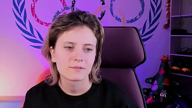 Snapshot of LolaAsmus chatting on 12/28/24, 08:16 LolaAsmus online show from 12/28/24, 08:16