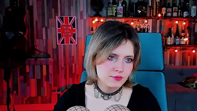 Snapshot of LolaAsmus chatting on 01/11/25, 08:11 LolaAsmus online show from 01/11/25, 08:11