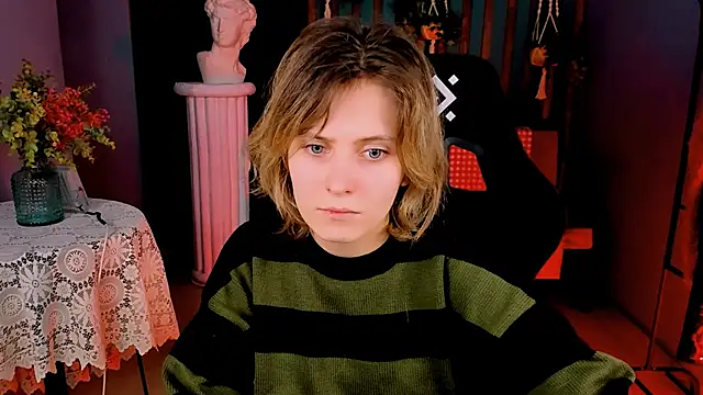 Snapshot of LolaAsmus chatting on 01/30/25, 09:25 LolaAsmus online show from 01/30/25, 09:25