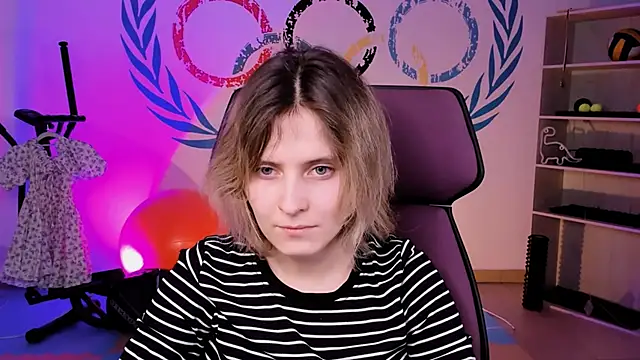 Snapshot of LolaAsmus chatting on 02/01/25, 08:08 LolaAsmus online show from 02/01/25, 08:08