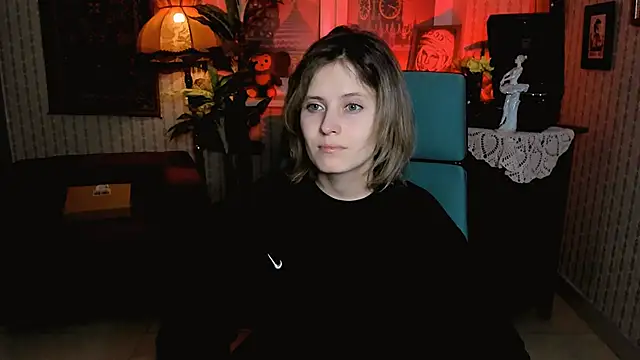 Snapshot of LolaAsmus chatting on 02/26/25, 01:08 LolaAsmus online show from 02/26/25, 01:08