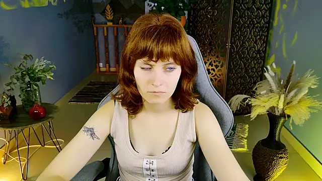 Snapshot of LolaAsmus chatting on 09/24/25, 05:11 LolaAsmus online show from 09/24/25, 05:11