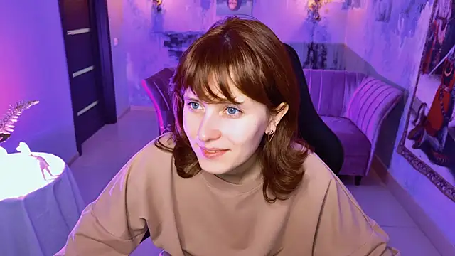 Snapshot of LolaAsmus chatting on 10/10/25, 09:08 LolaAsmus online show from 10/10/25, 09:08