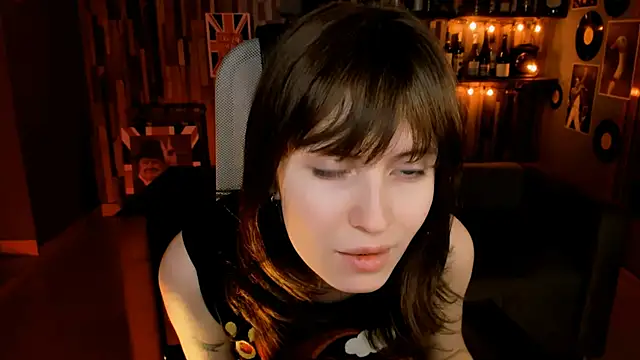 LolaAsmus online show from 02/06/26, 09:12