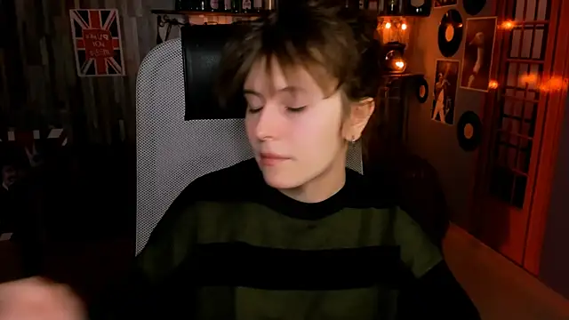 LolaAsmus online show from 02/13/26, 09:16