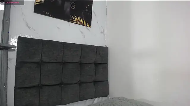 mikoto urab online show from 01/10/25, 10:36