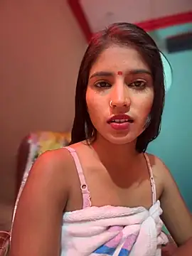 Snapshot of DiyAsingHh chatting on 02/14/25, 06:56 DiyAsingHh online show from 02/14/25, 06:56