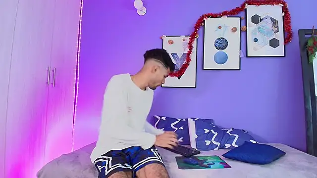 miaa lux online show from 12/22/24, 09:53